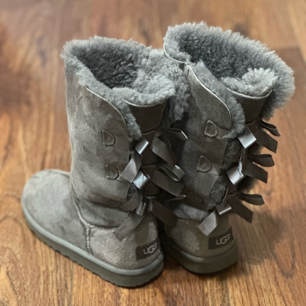 UGG Gray Boots with Bows